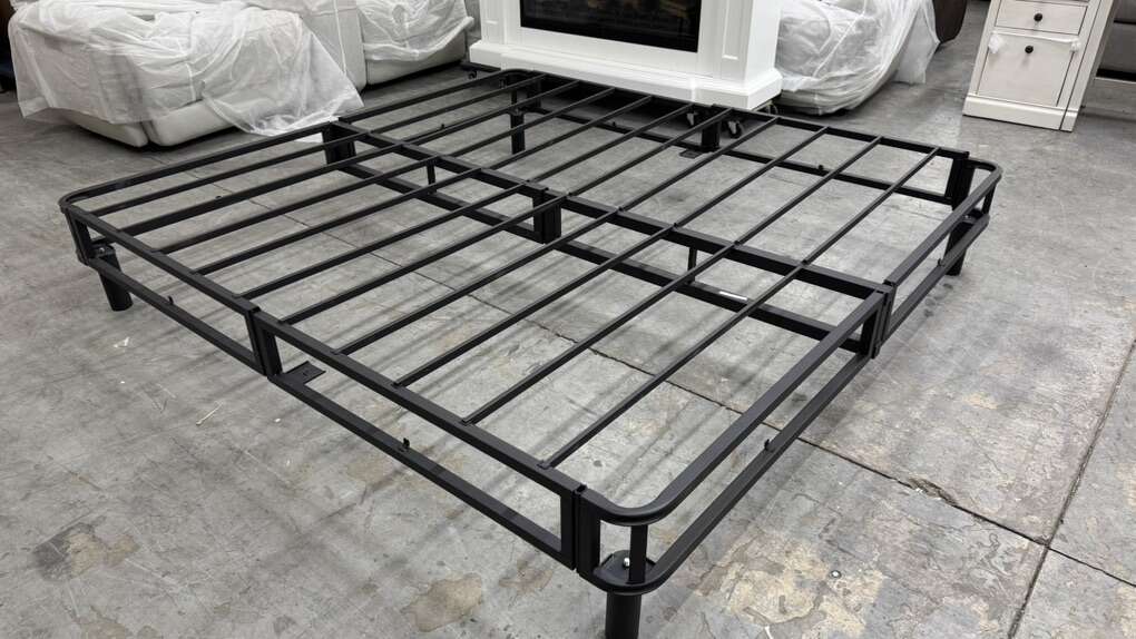 Queen Size & Twin Size Metal Frame