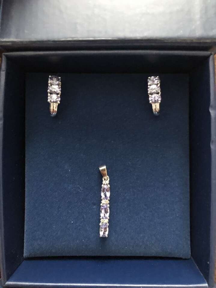 Tanzanite And Sterling Silver Earrings And Pendant