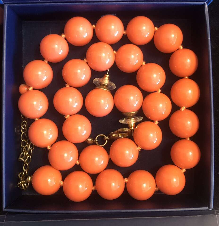 Coral Color Glass Bead Earrings And Necklace