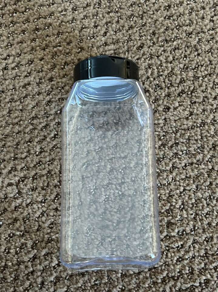 20 - 16 oz Plastic Spice Jars