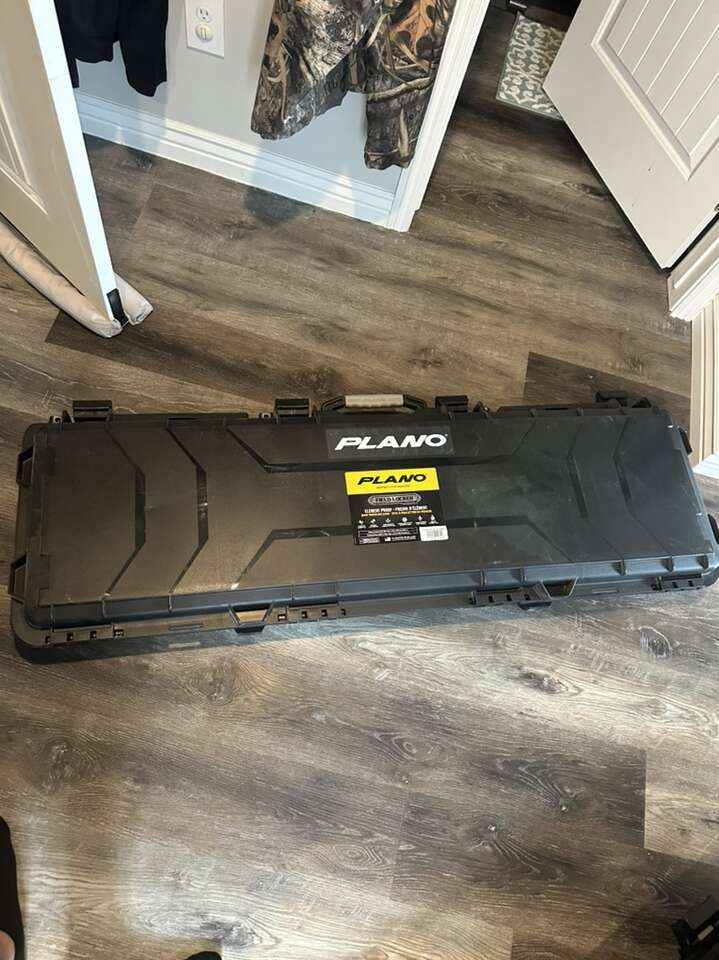 Brand New Plano 54 Double GunCase