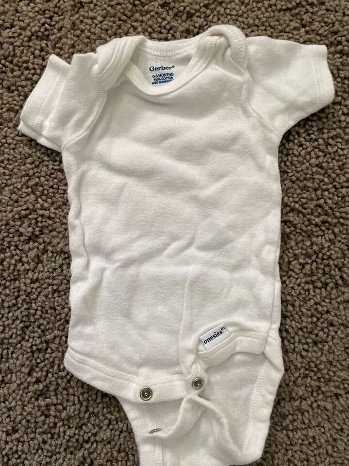 White Onesies Sizes Newborn NB - 6 Mo