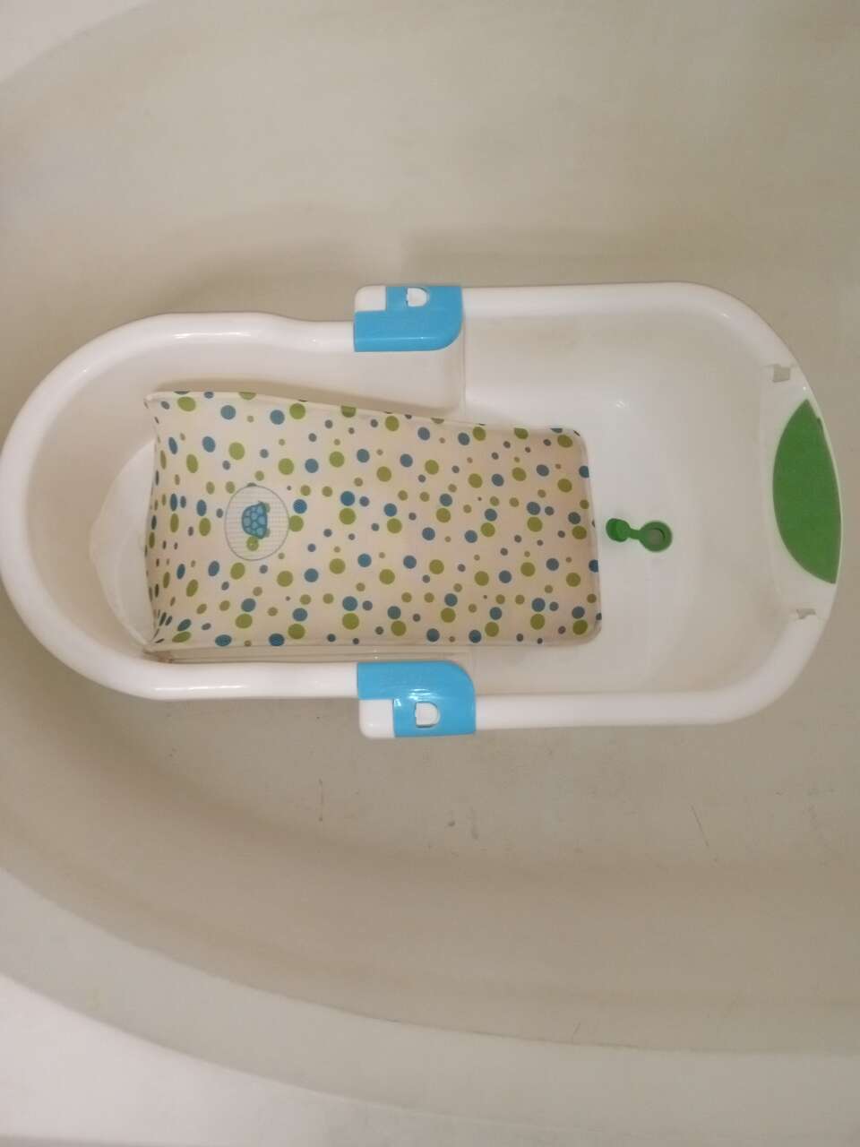 Infant baby bathtub