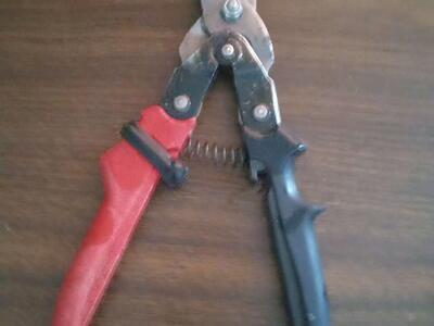 Malco 2000 aviation tin snips hand tool