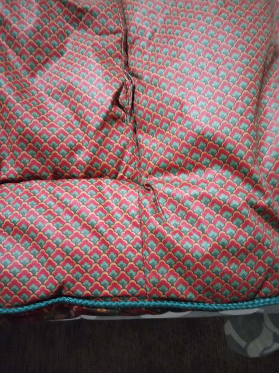 croscill  king comforter set bed skirt and 2 pillow one accent pillow covers made USA