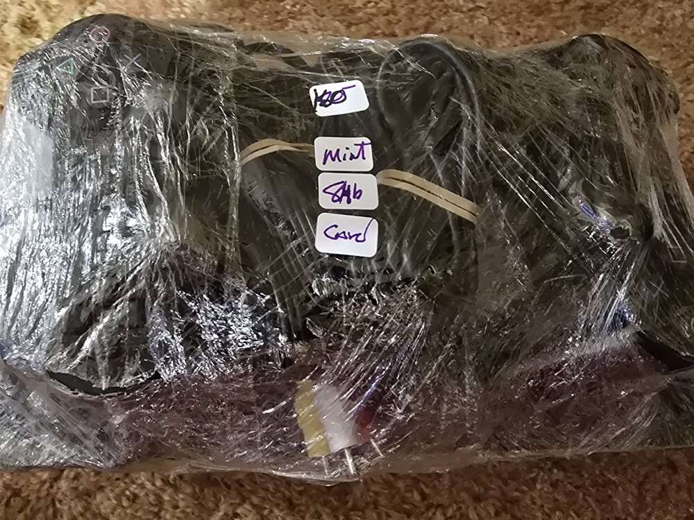 PS2. FAT CONSOLE COMPLETE (LLIKE NEW)