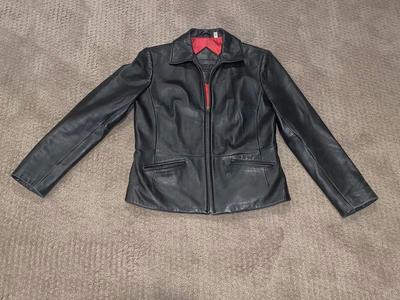 Women Size Small Petite leather jacket