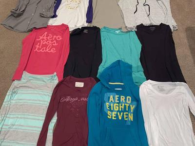 Women’s Size Medium Shirts
