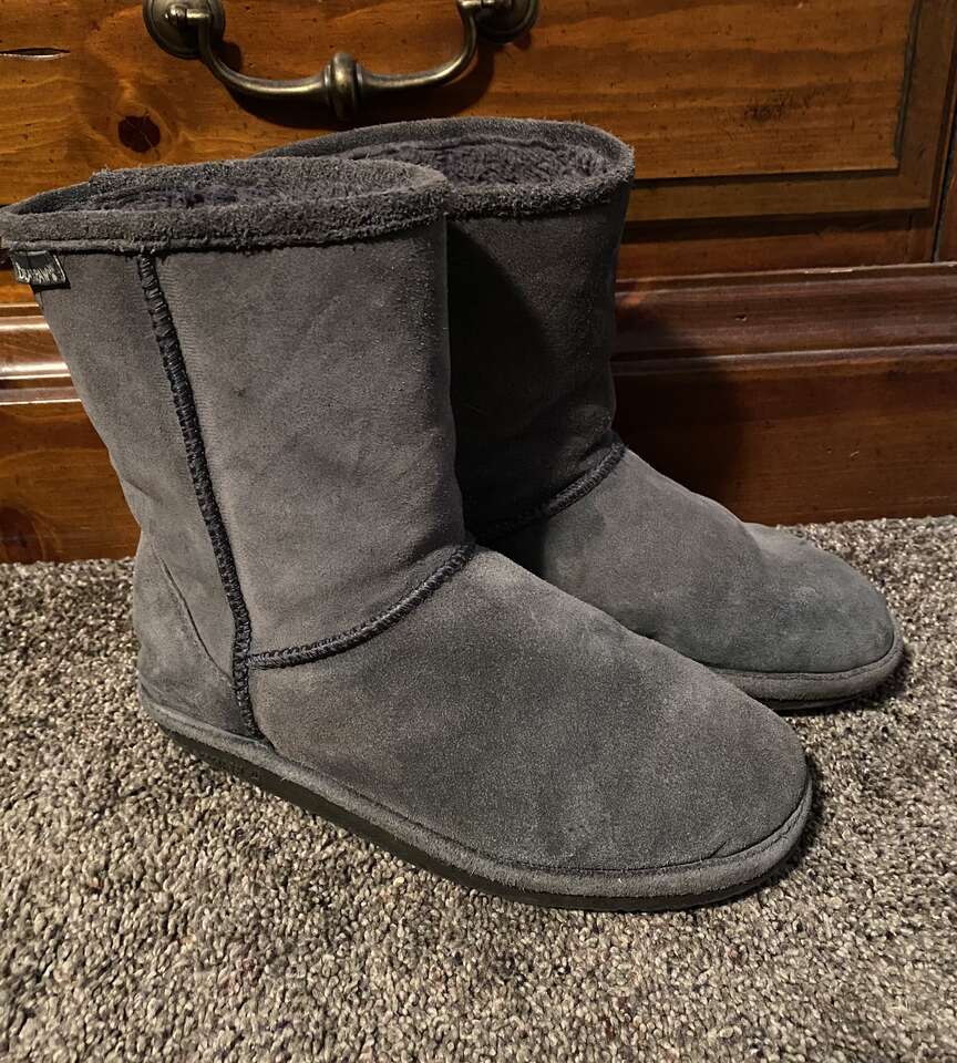 Girls Size 4 BearPaw Boots