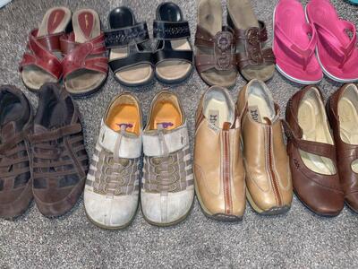 Women Size 8.5 Shoes and Sandals