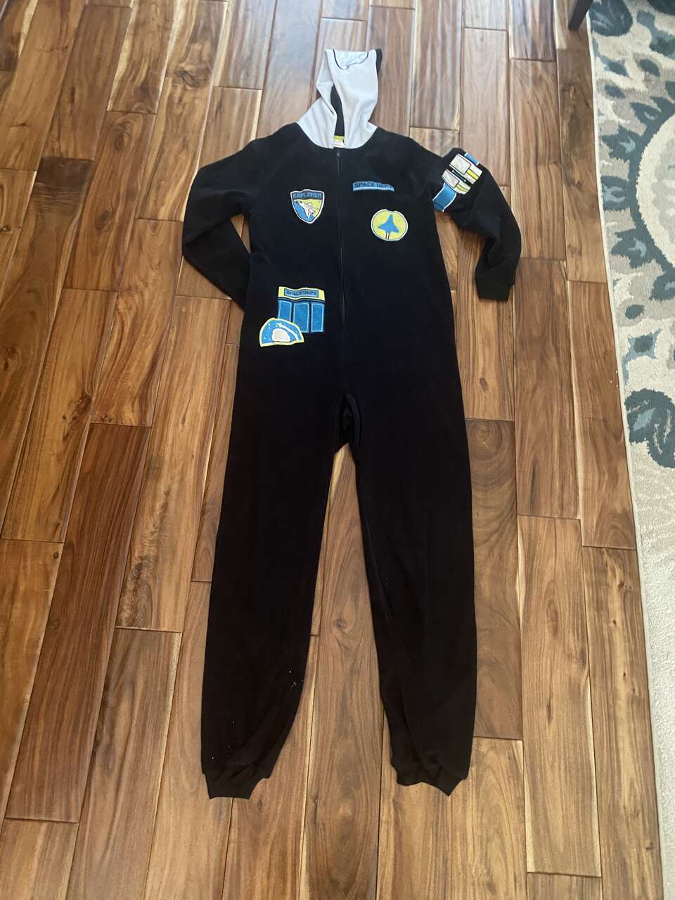 Boys Size 16 Astronaut pajamas