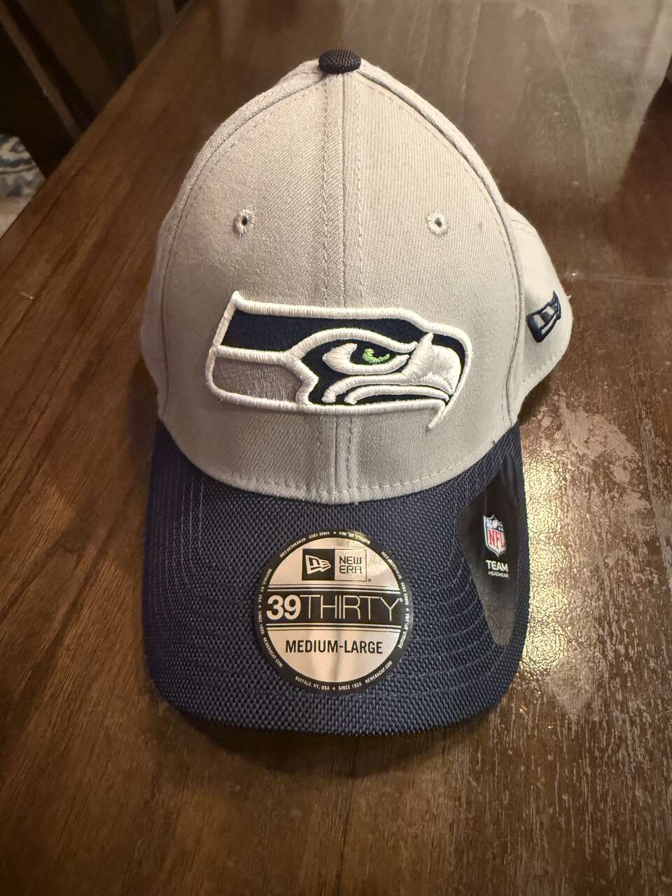New NFL Seahawks Hat Size Medium-Large