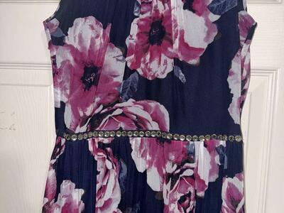 Women Size 6 Navy Dress