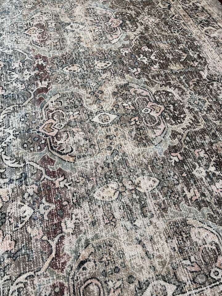 Washable Area Rug 6'7x9' Olive Holi-2304