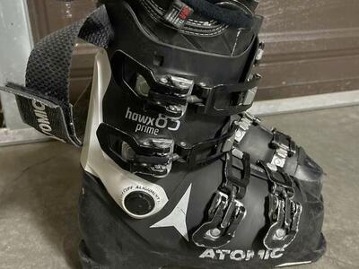 Hawk 85 Atomic Ski Boots Women’s