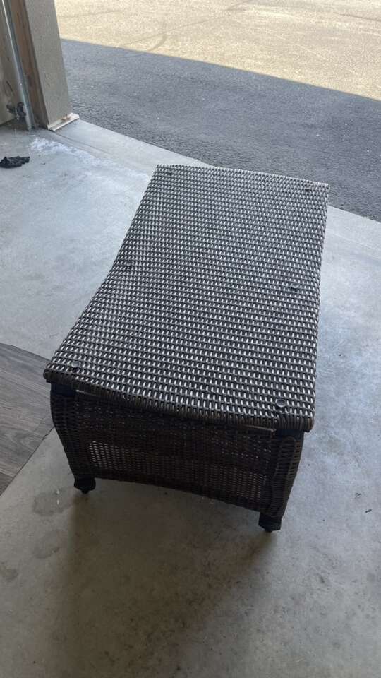 Outdoor / Indoor Furniture Laz Boy Lazy Boy