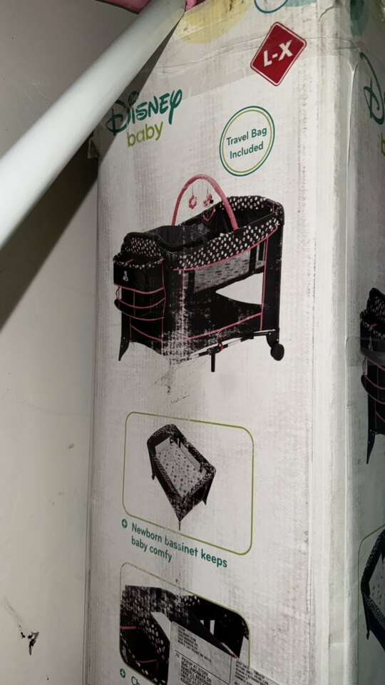 Disney Minnie Mouse Play Pin Baby