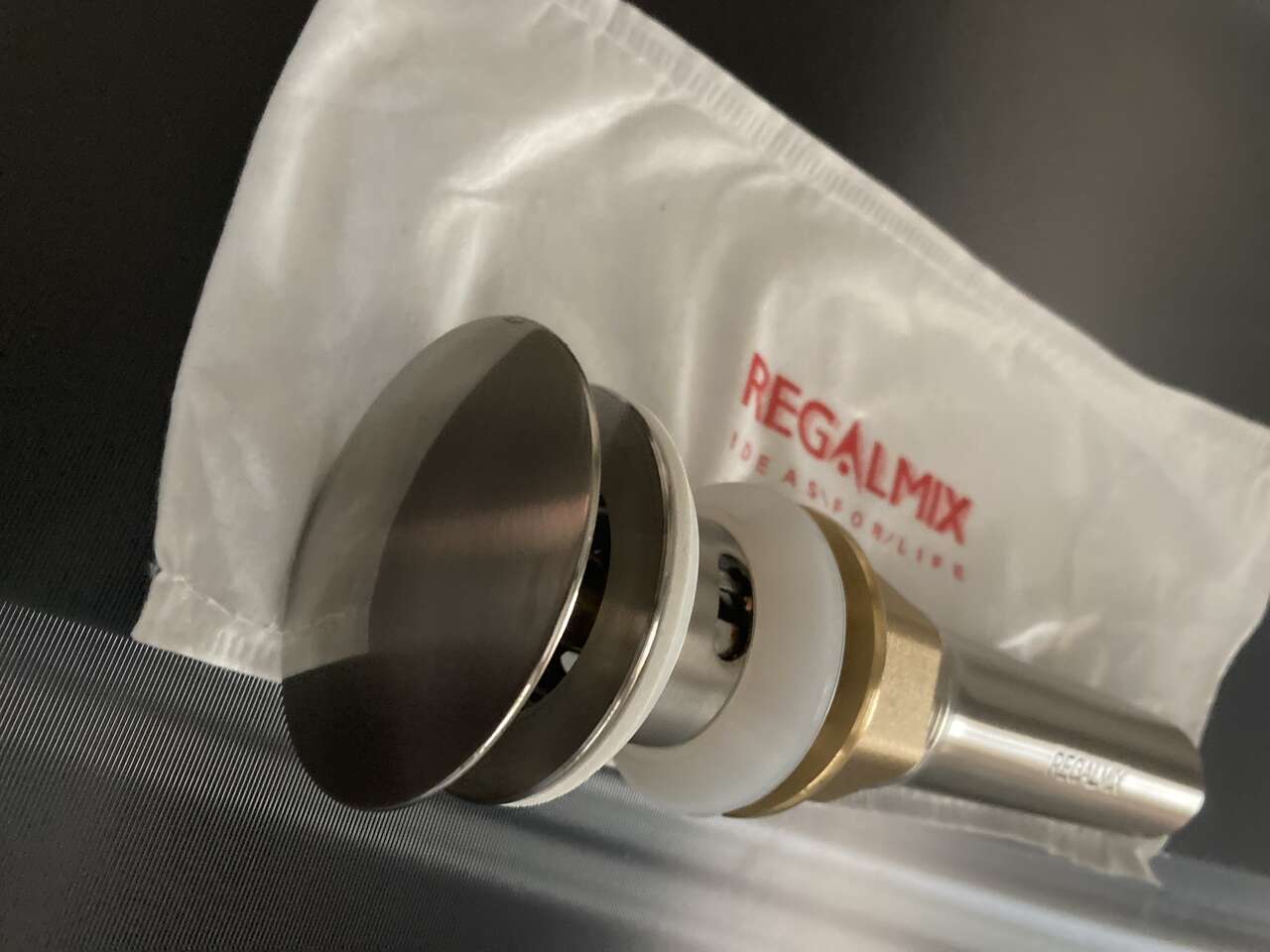 Regal Mix Push Button Bathroom Sink Drain