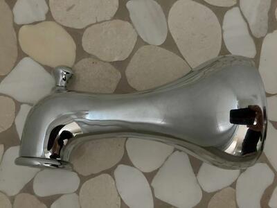 Delta Victorian Tub Spout