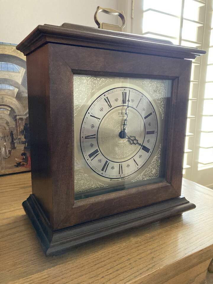 Seiko Chime Clock
