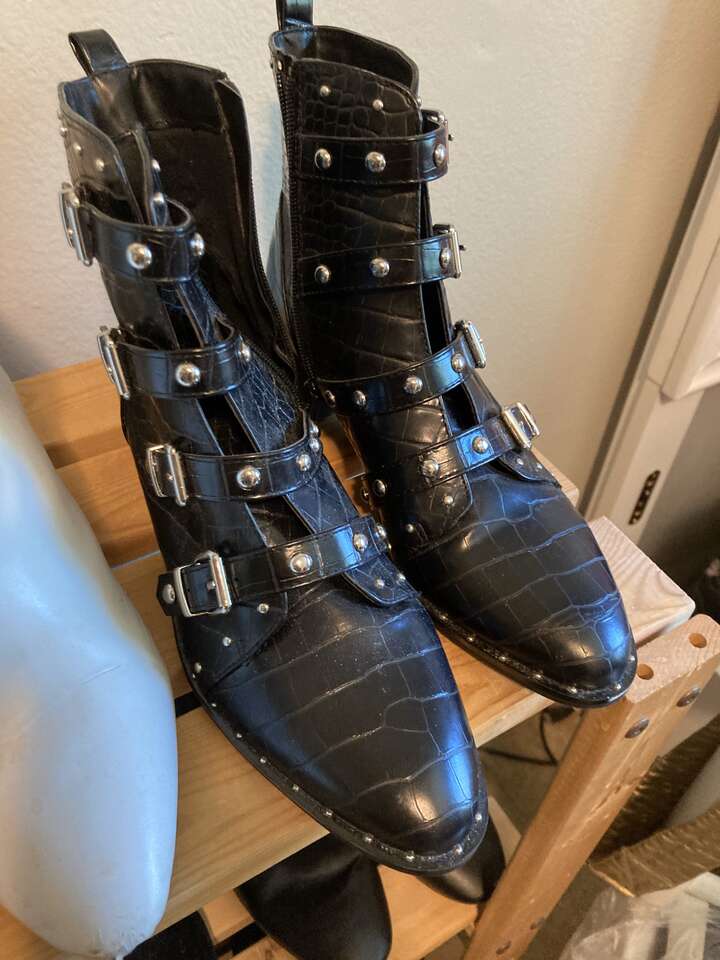 Women's Black Fergalicious Ankle Boots with silver buckles and zippers size 8-1/2.