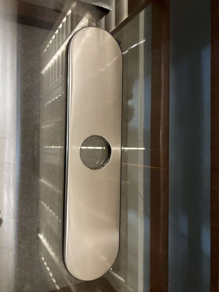 Hansgrohe 10" Base Plate In Steel Optic
