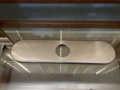 Hansgrohe 10" Base Plate In Steel Optic