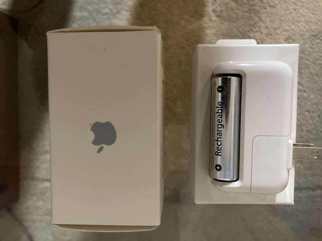Apple Battery Charger