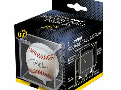 Ultra Pro UV Protected Square Ball Display