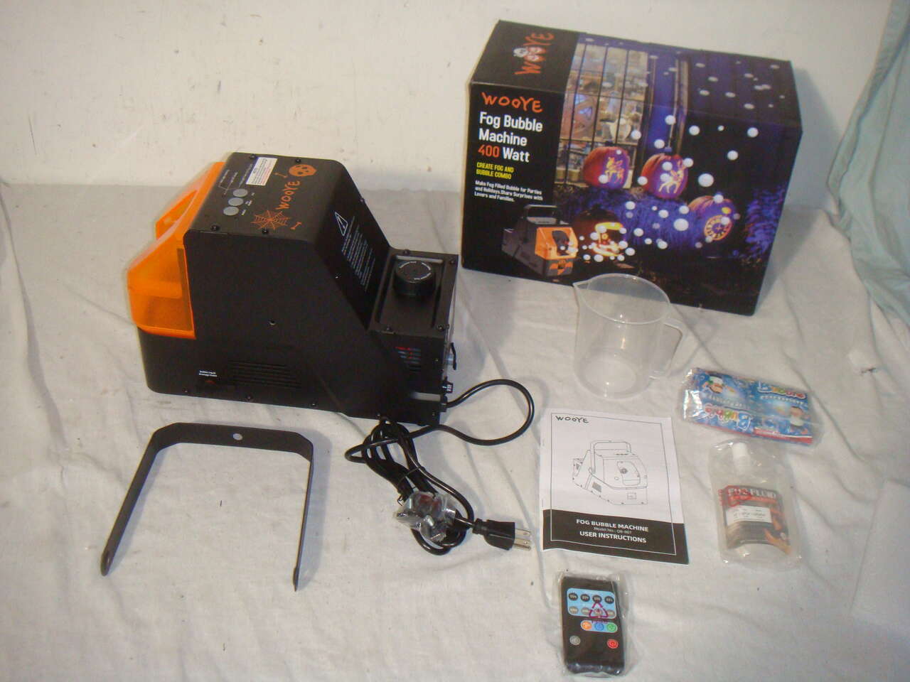 WOOYE 400W FOG BUBBLE MACHINE WITH REMOTE CONTROL FOR WEDDING/PHOTOGRAPHY/HOLIDAY PARTY