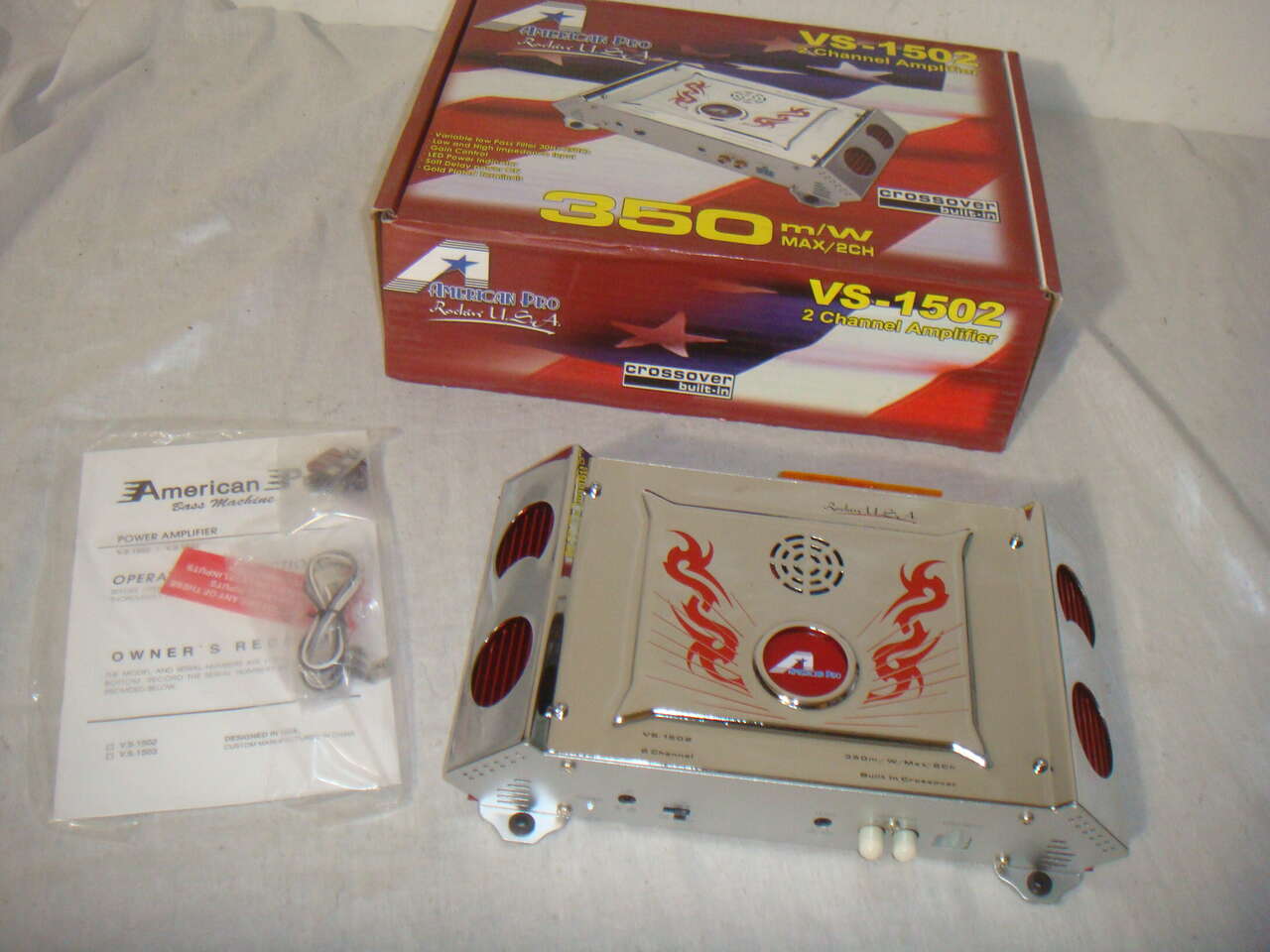 AMERICAN PRO ROCKIN USA VS-1502 350W 2 CHANNEL CARE POWER AMPLIFIER W BUILT IN CROSSOVER