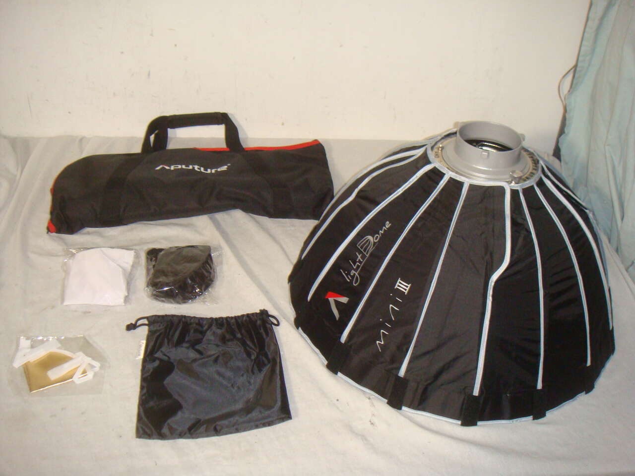 APURTURE MINI II LIGHT DOME 22.8" COMPACT FOLDABLE PHOTOBRAPHY SOFT BOX