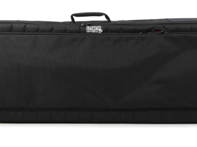 New Gator Cases Pro-Go Ultimate Keyboard Gig Bag with Removable Backpack Straps; Fits 76-Note Keyboards (G-PG-76)