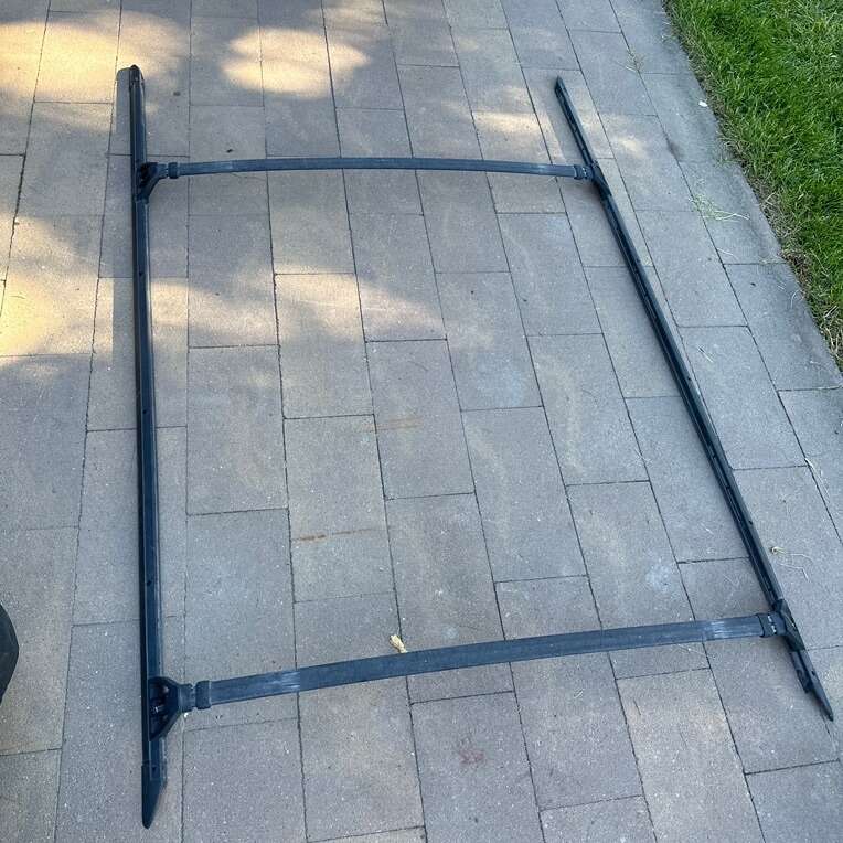 Jeep Cherokee XJ Roof Rack Factory OEM Rails Bars