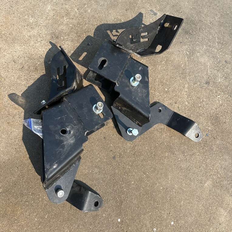 Control Arm Drop Brackets Jeep Cherokee XJ 84-01