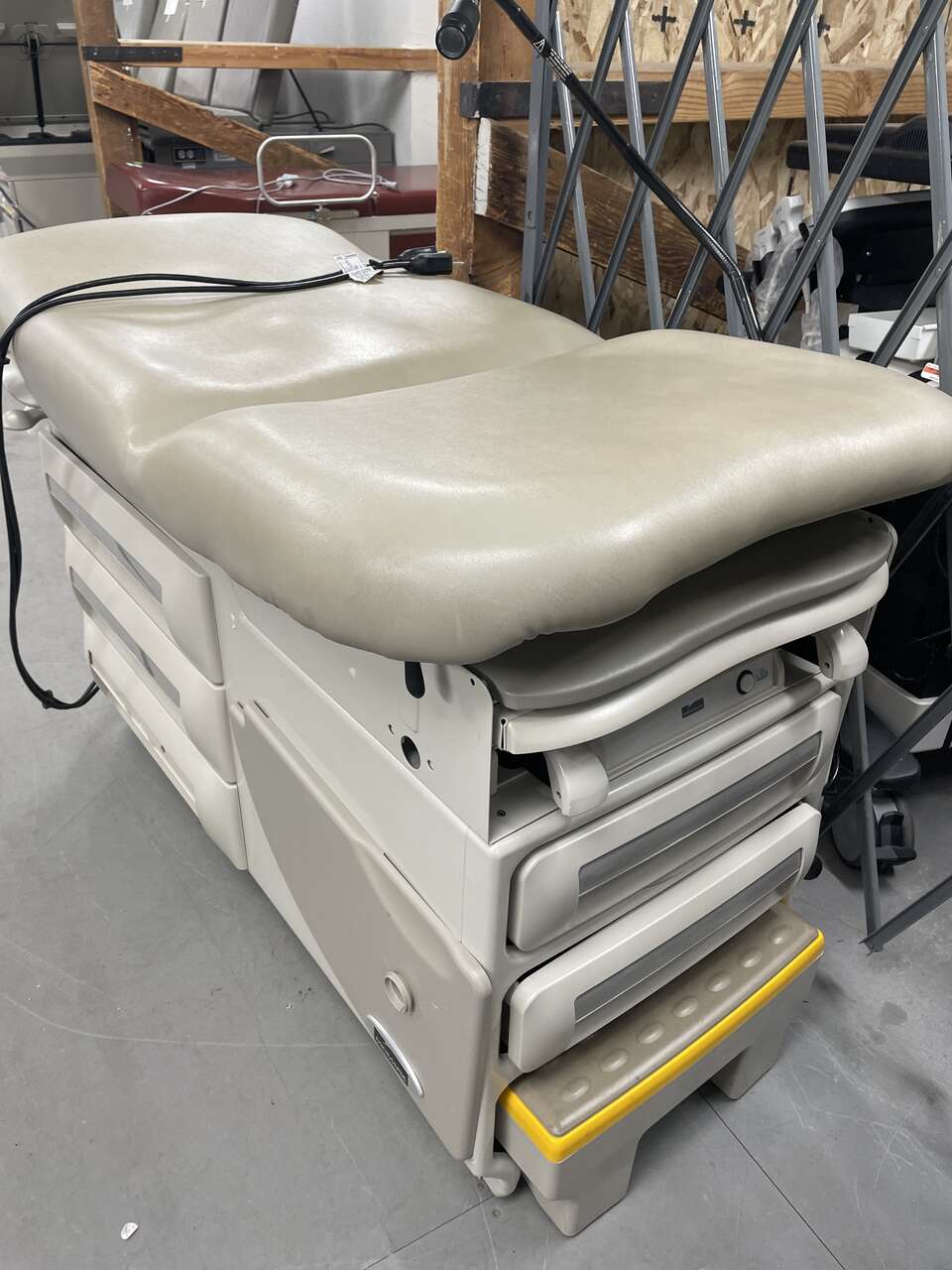 Midmark 604 exam tables