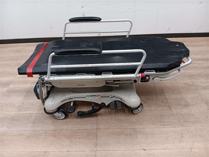 STRYKER 5050 STRETCHER CHAIR