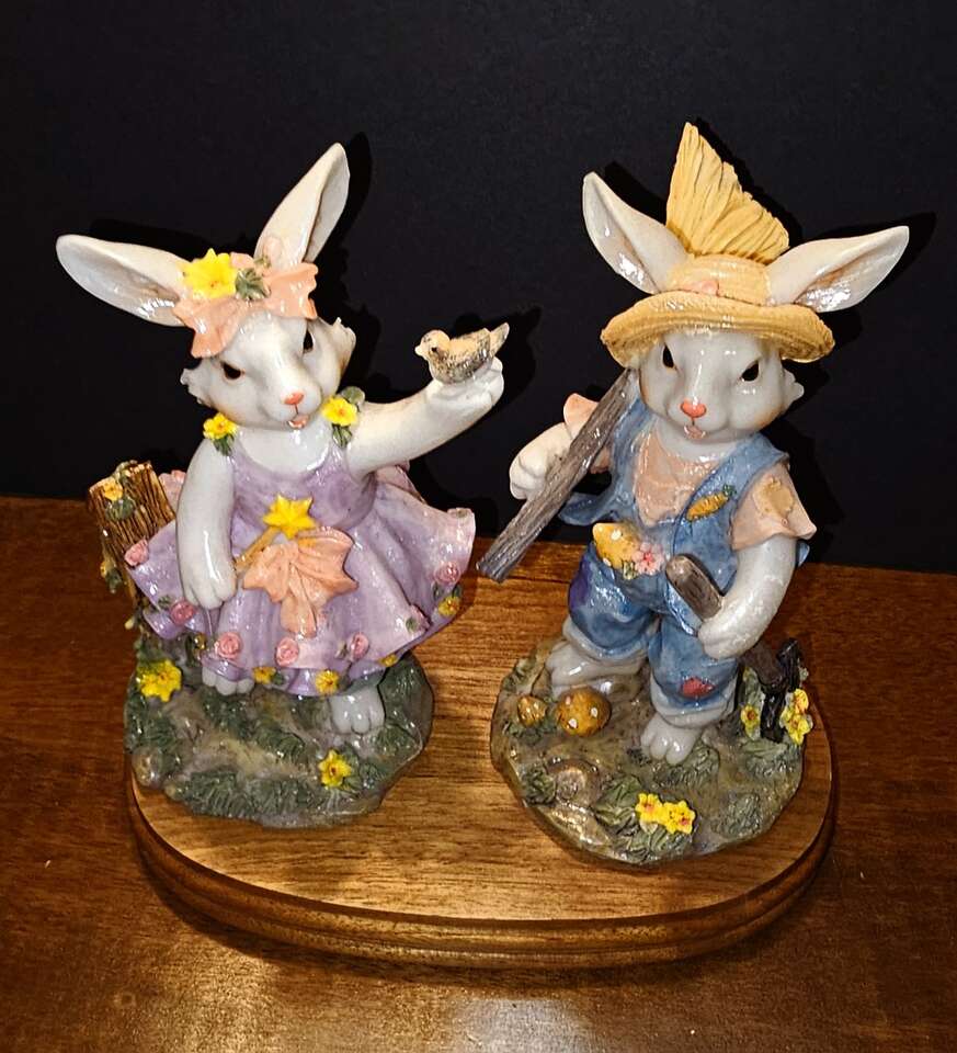 VINTAGE 6" Farmer Easter Worker With Girlfriend