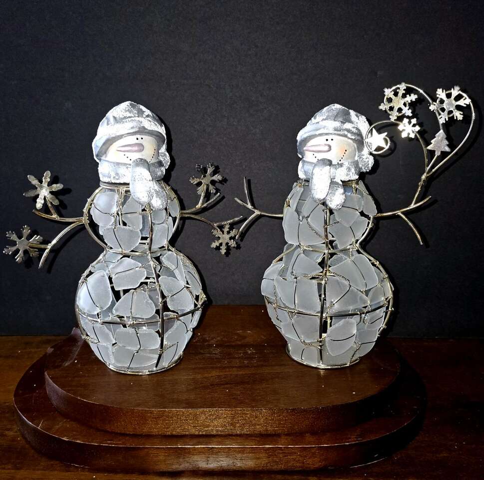 VINTAGE Wire & Sea Glass Whimsical Snowmen Pair