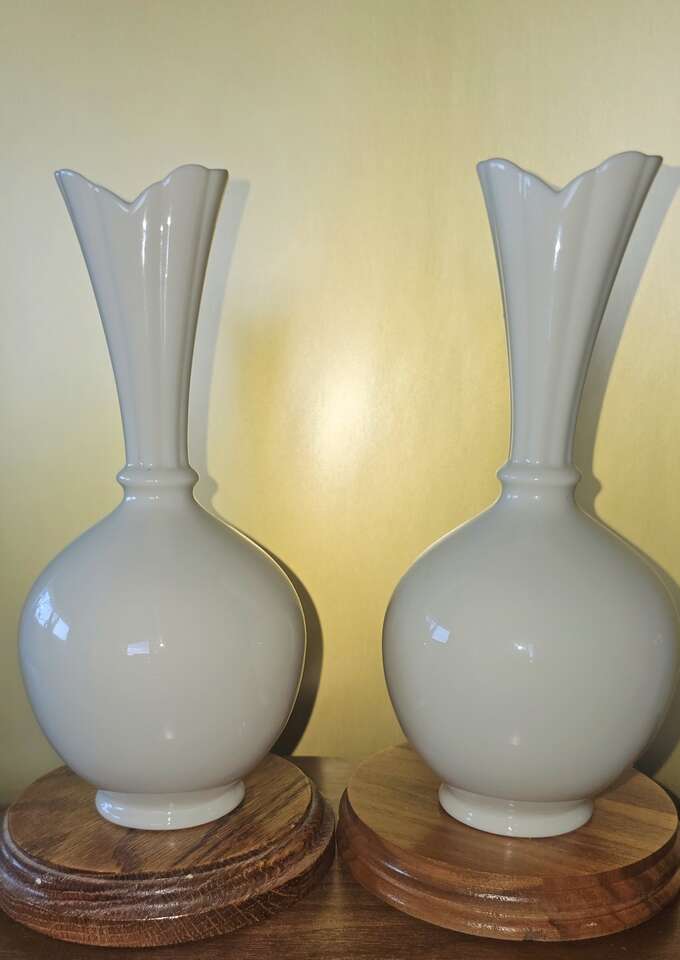 Mid 50's Twin Lenox Vintage Ivory Bud Vases