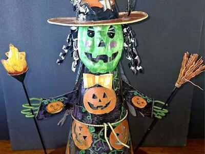 Vntg Green Faced Bobblehead Metal Candle Halloween