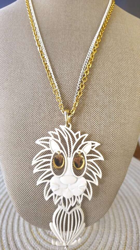 Two (2) Vntg ALAN Articulated Enamel Heart Shaped