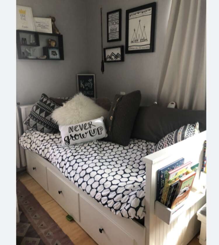 IKEA trundle Furniture