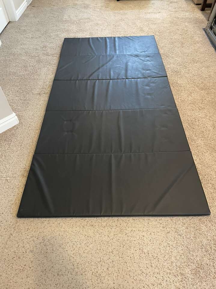 1.5 Inch Thick Gymastics Floor Mat 5x10 Ft