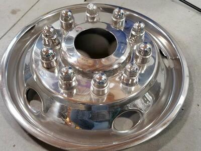 22.5 chrome wheel cover.