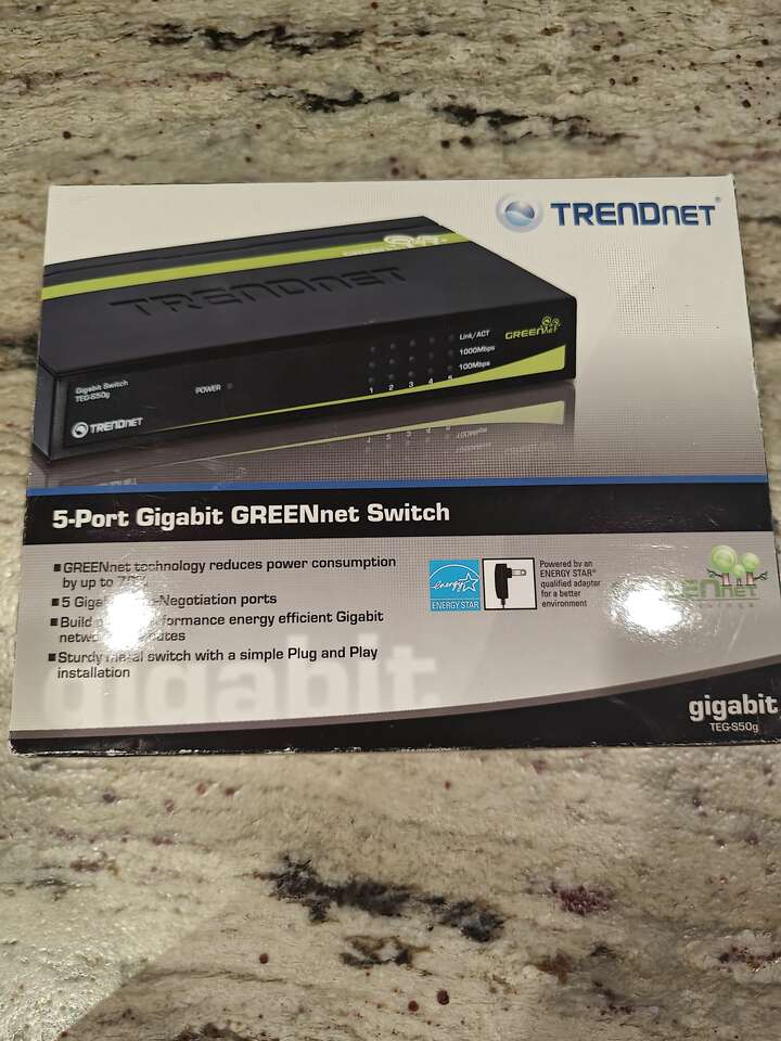 New Trendnet 5 gigabit green switch