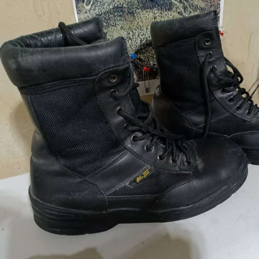 Mens Ad Tec biker boots size 8.5