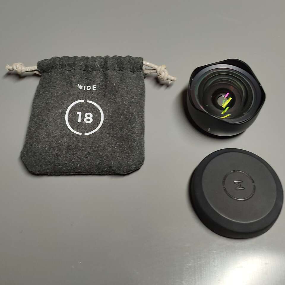 MOMENT wide 18mm mobile lens