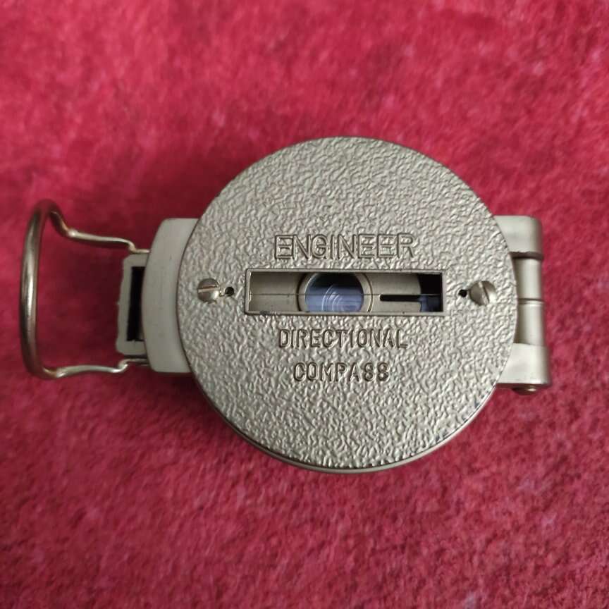 vintage compass ��