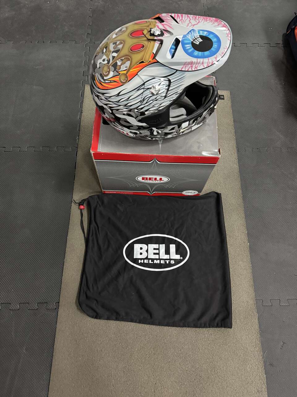 BELL MOTO-7R METZGER REPLICA SIZE M